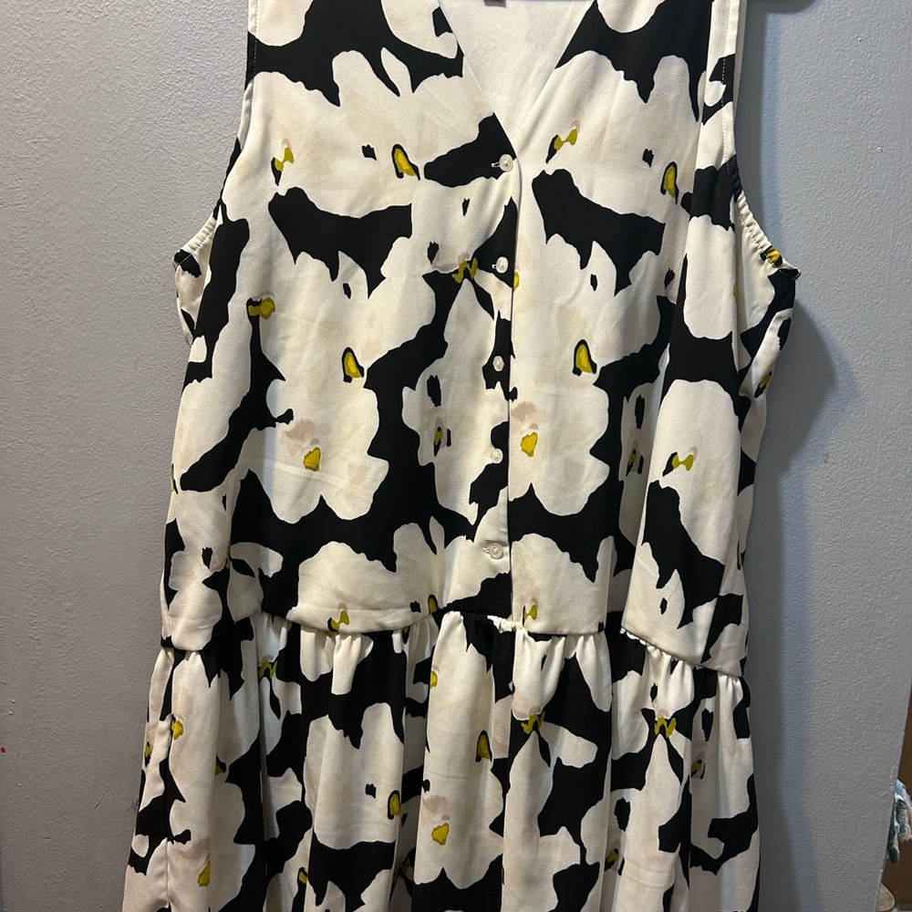 Nine West Black and White Sleeveless Dress with Yellow Accents